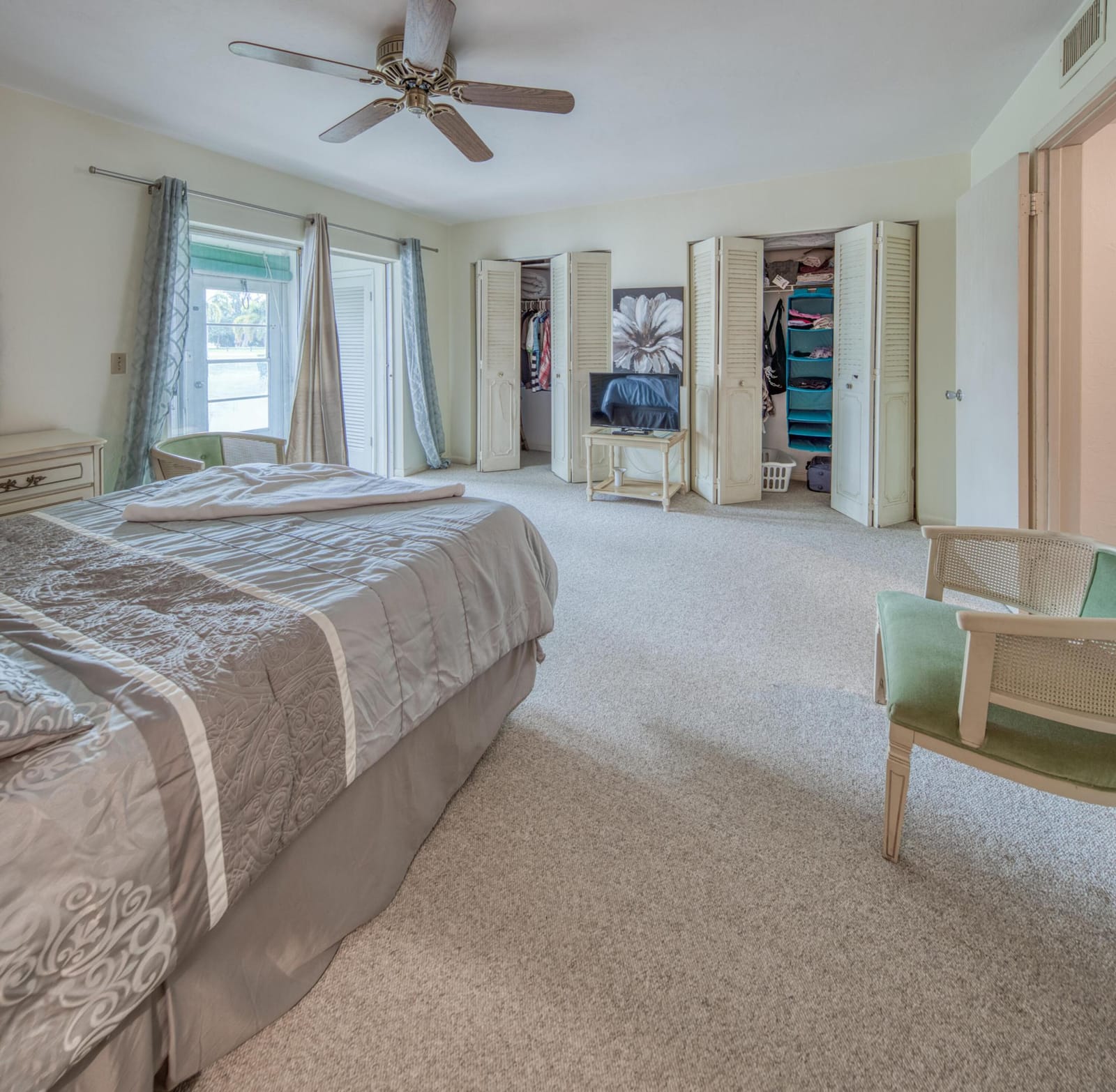 3040 Lake Osborne Drive 106 — photo 8