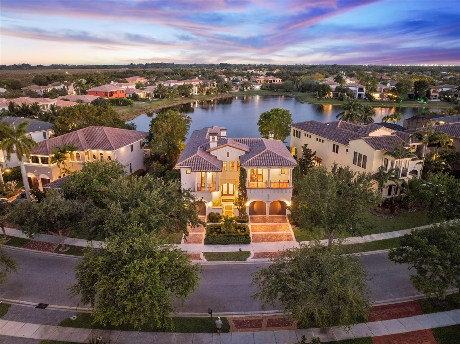 9460 Eden Manor, Parkland, FL 33076