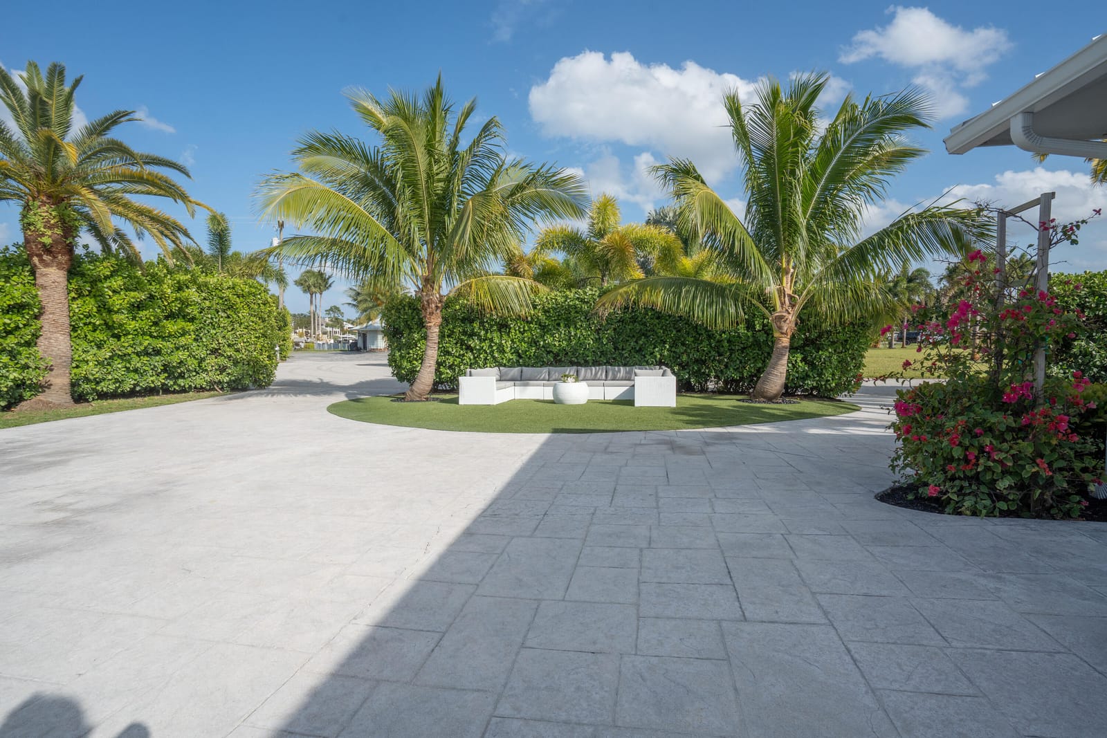 12 SE Hitching Post Circle, Tequesta, FL 33469 photo 3
