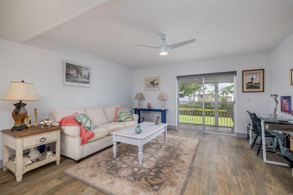 18081 SE Country Club Drive 8, Jupiter, FL 33469