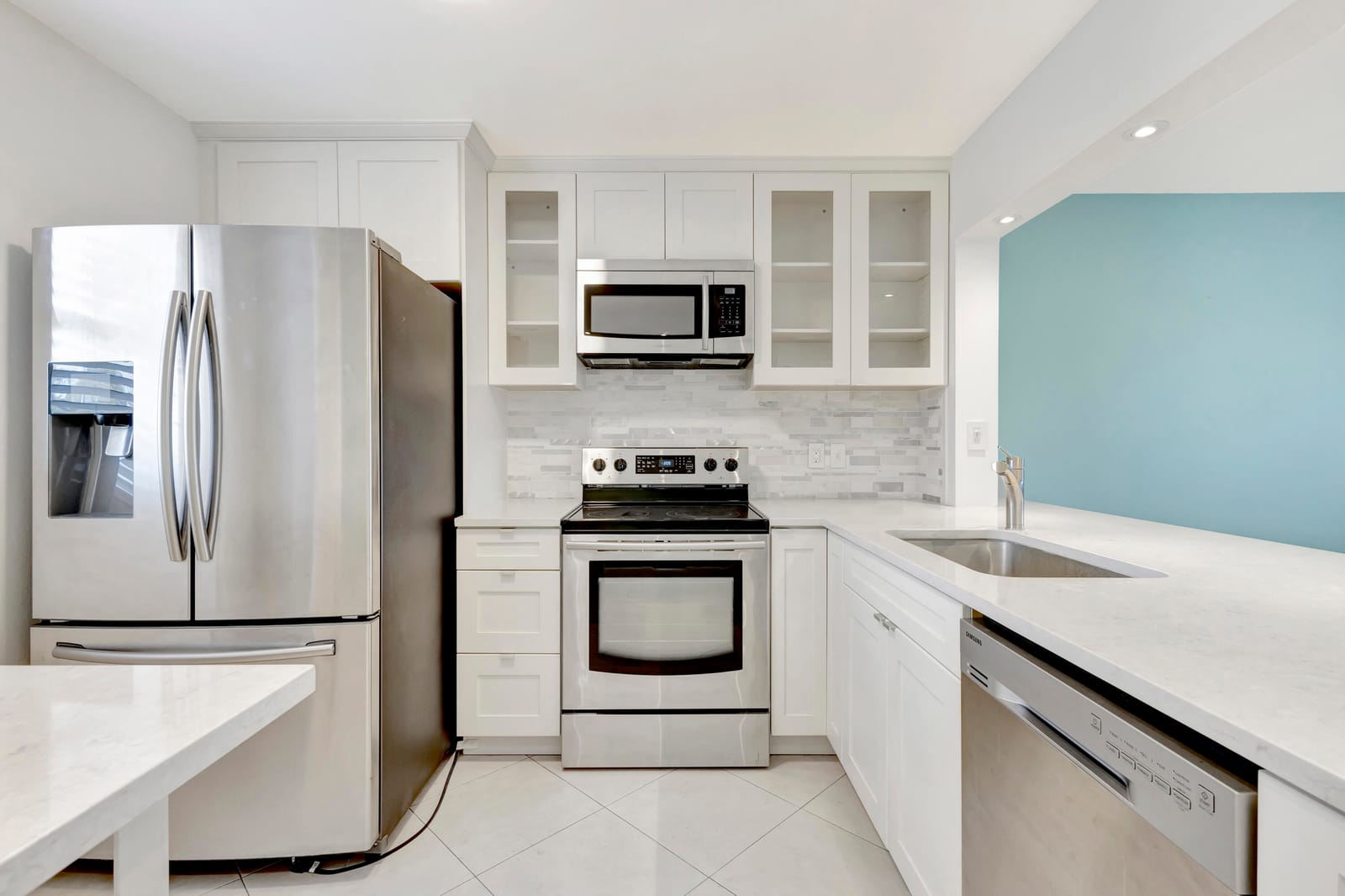 2601 NE 3rd Court 3120, Boynton Beach, FL 33435 photo 2