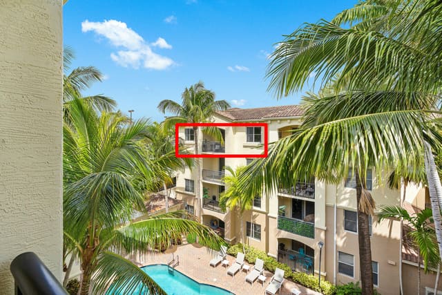 4 Renaissance Way 414, sold in San Raphael Condo, Boynton Beach, FL