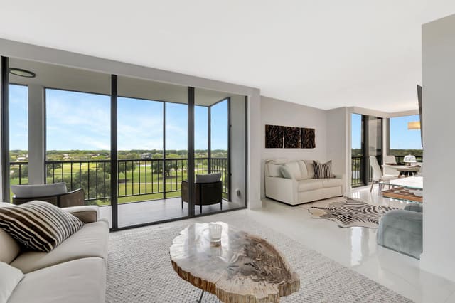 6845 Willow Wood Drive 3065, Boca Raton, FL 33434
