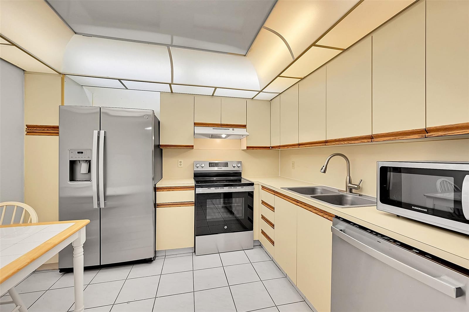 3303 Aruba Way J1 — photo 12