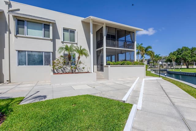 11811 Avenue Of The Pga 2-1a, Palm Beach Gardens, FL 33418