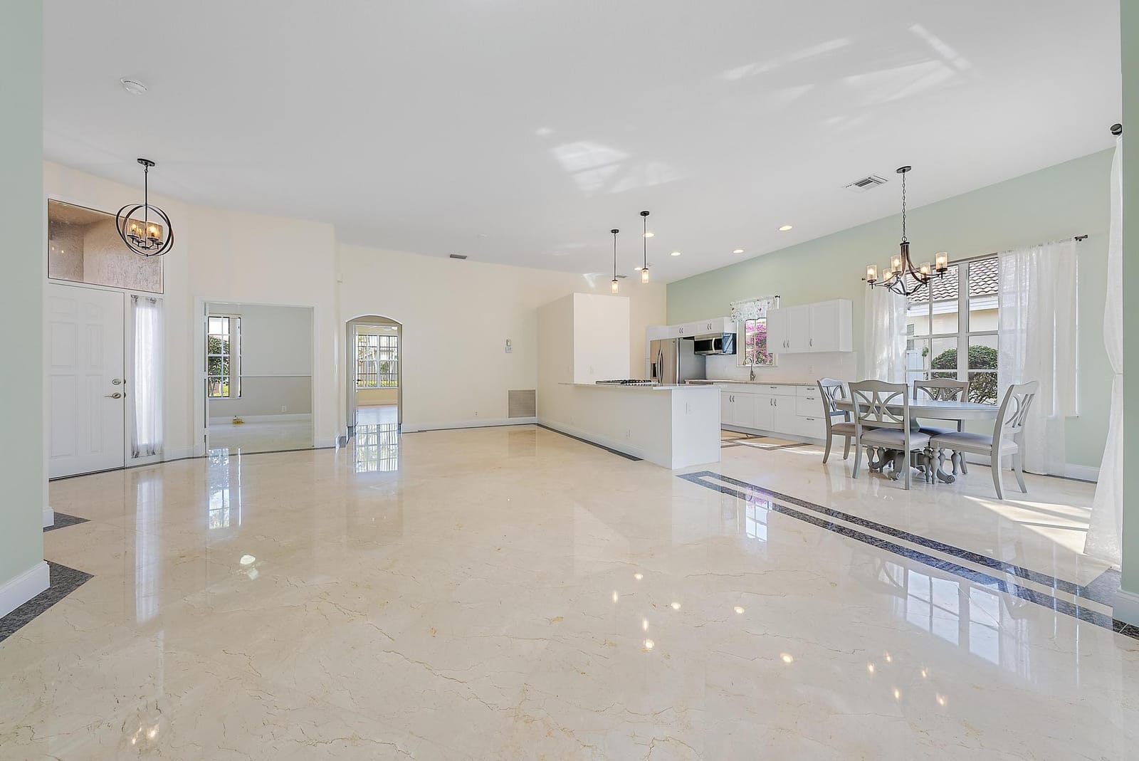 8416 Quail Meadow Way — photo 6