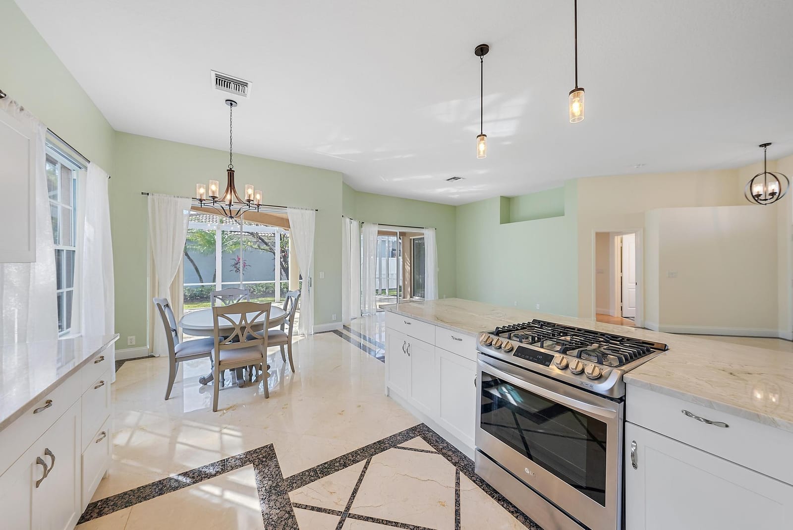 8416 Quail Meadow Way — photo 9