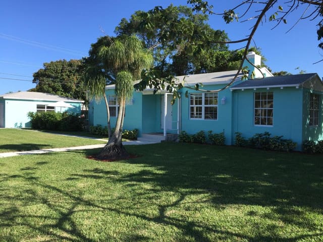 301 SW 1st Avenue, sold in Delray Beach, Delray Beach, FL