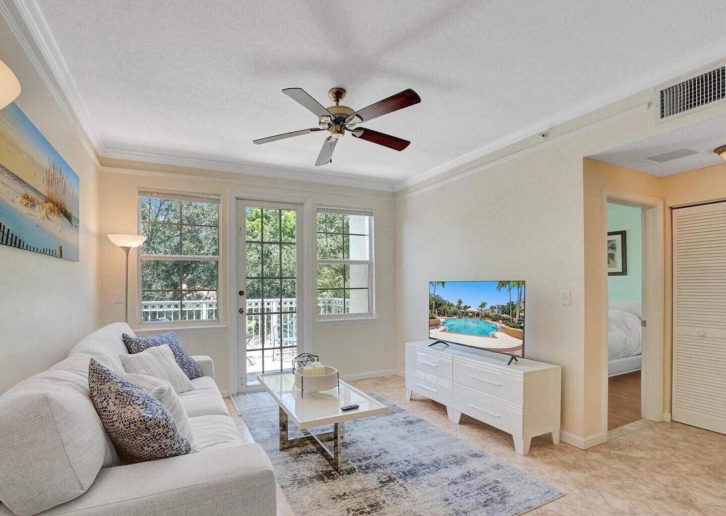 9857 Baywinds Drive 9302, West Palm Beach, FL 33411
