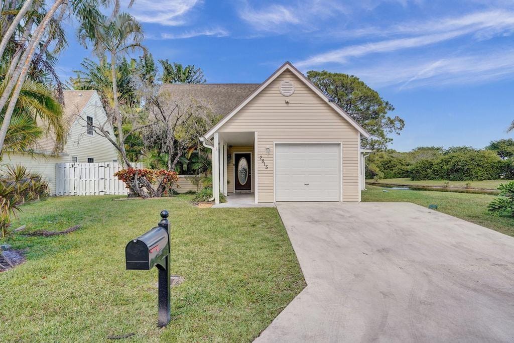 2815 Black Pine Court, Lake Worth, FL 33462