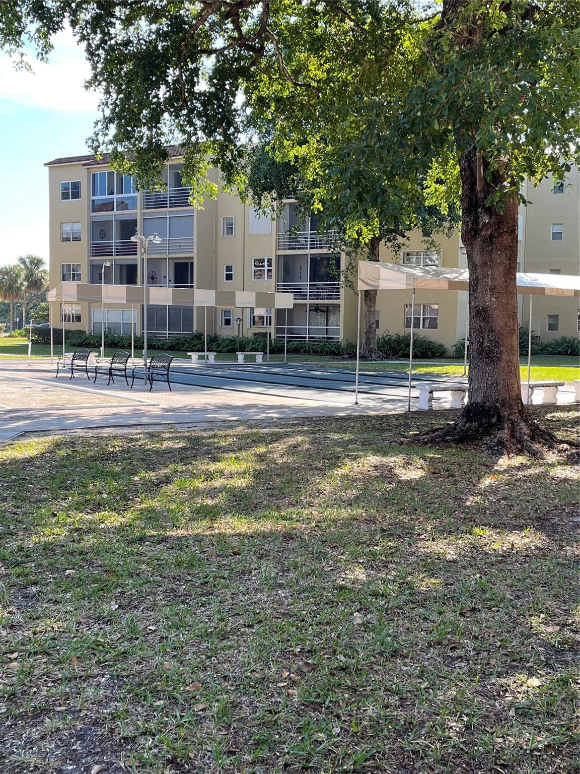 2861 Somerset Drive 101, Lauderdale Lakes, FL 33311 photo 16