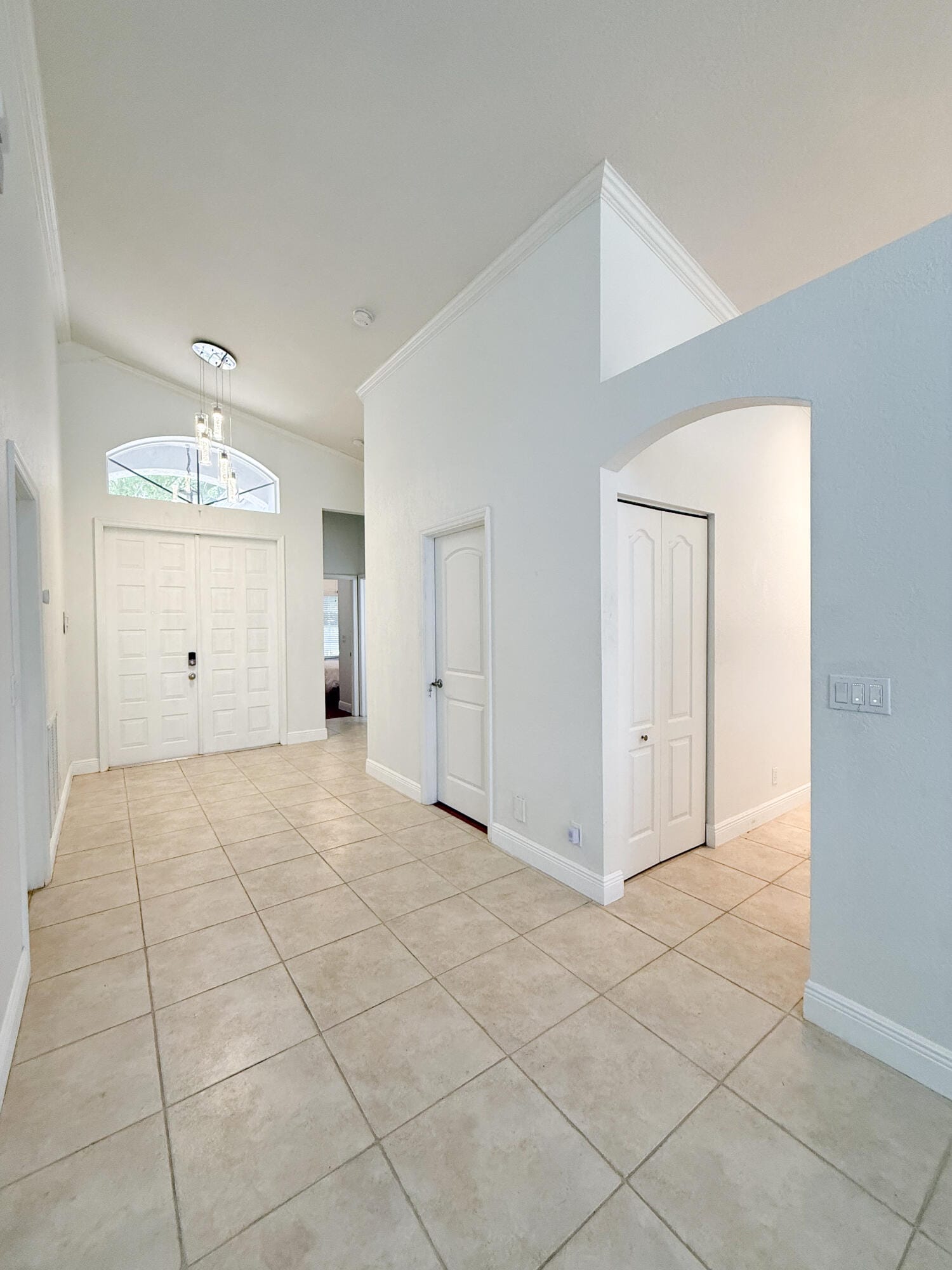 4803 NW 59th Court — photo 8