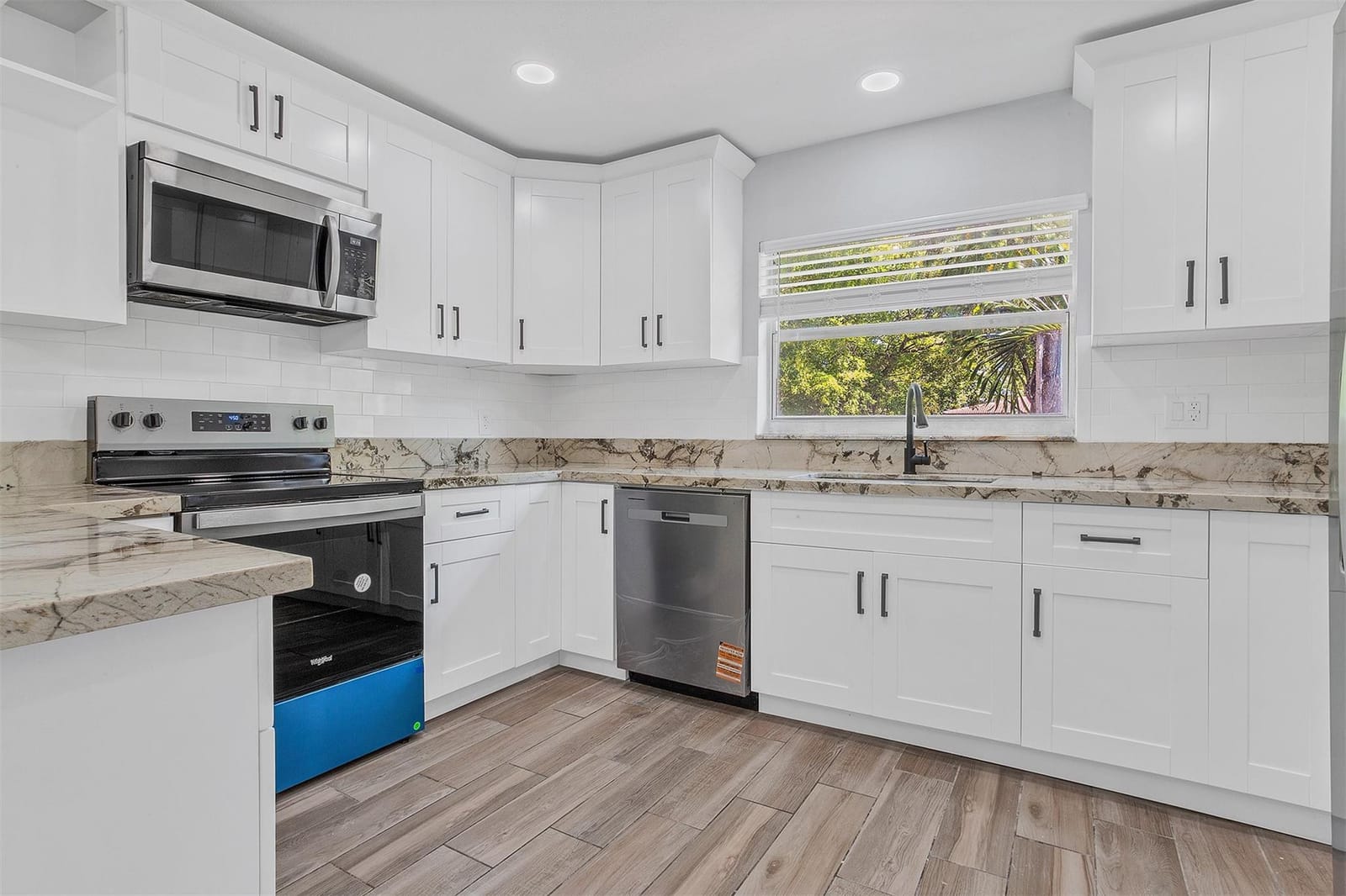 10131 NW 35th Street 16D, Coral Springs, FL 33065 photo 15
