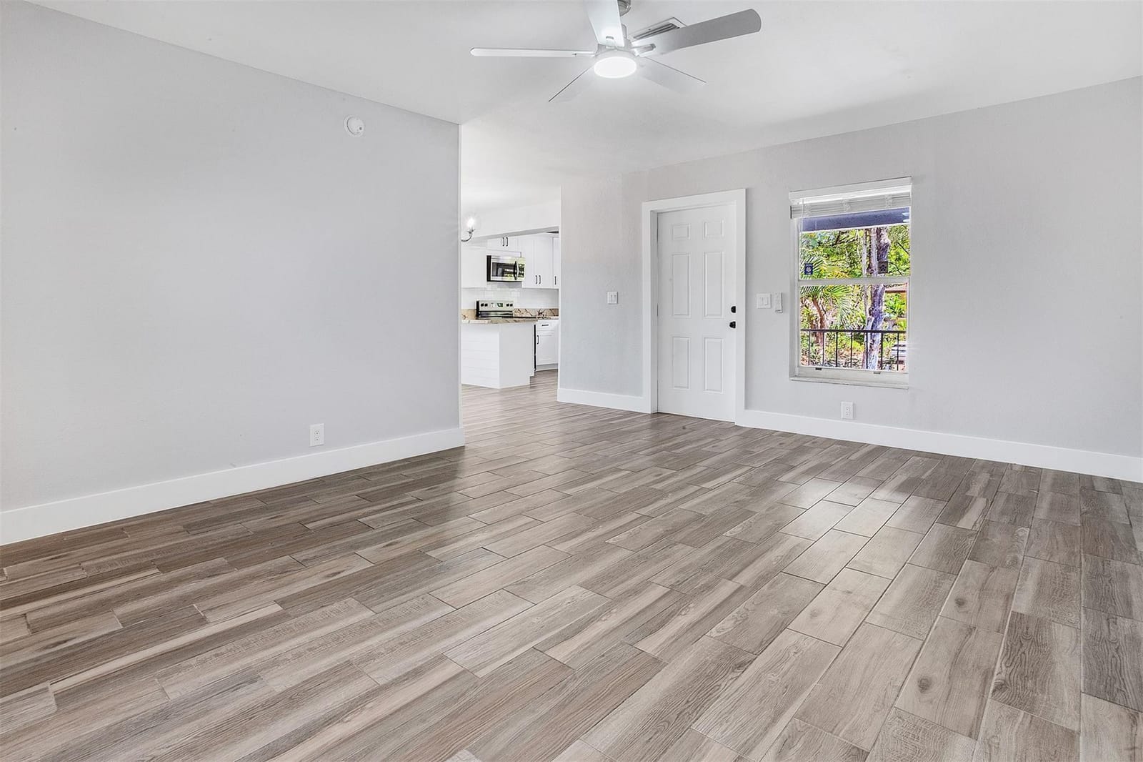 10131 NW 35th Street 16D — photo 5