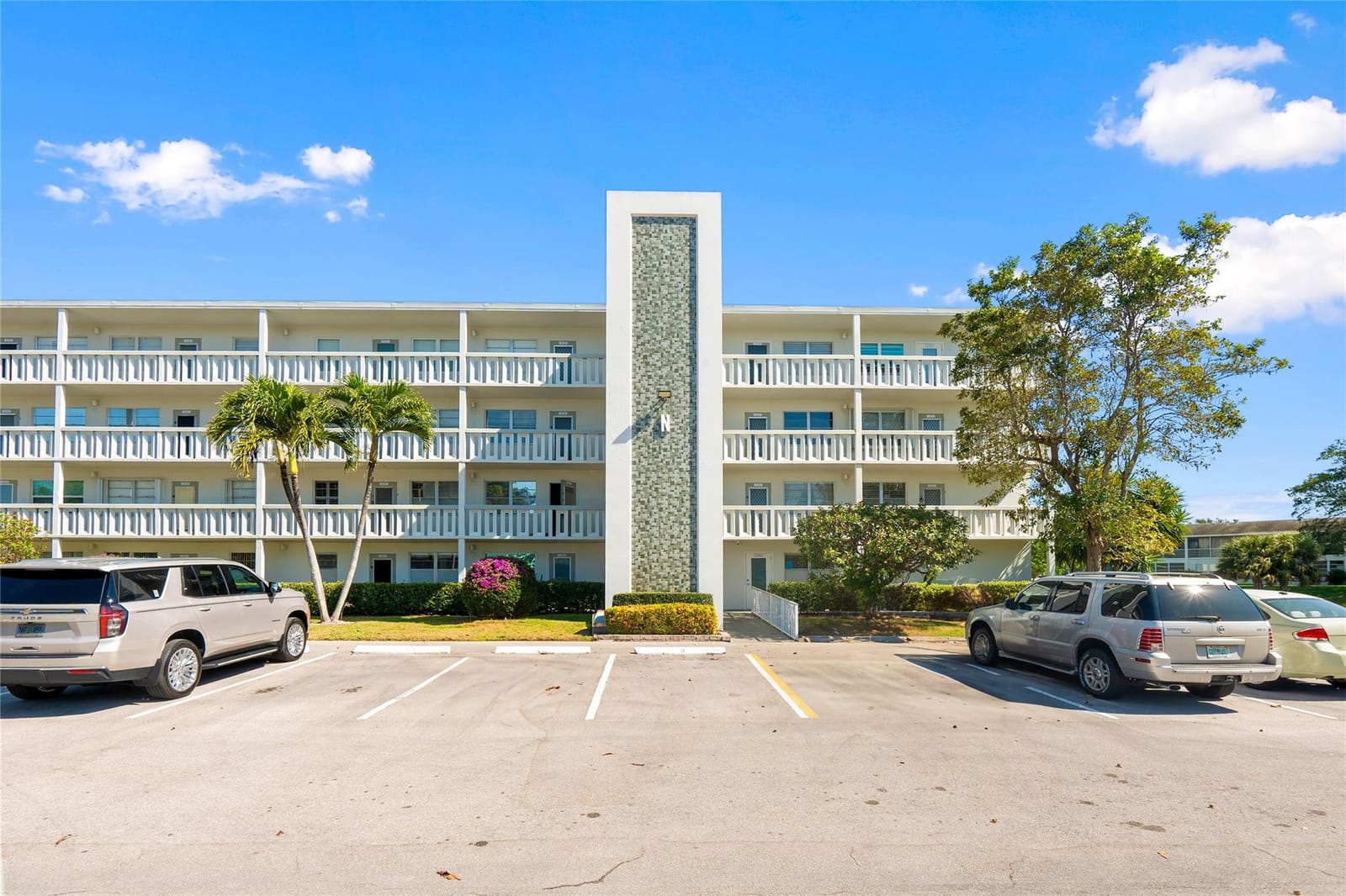 2059 Newport 2059, Deerfield Beach, FL 33442