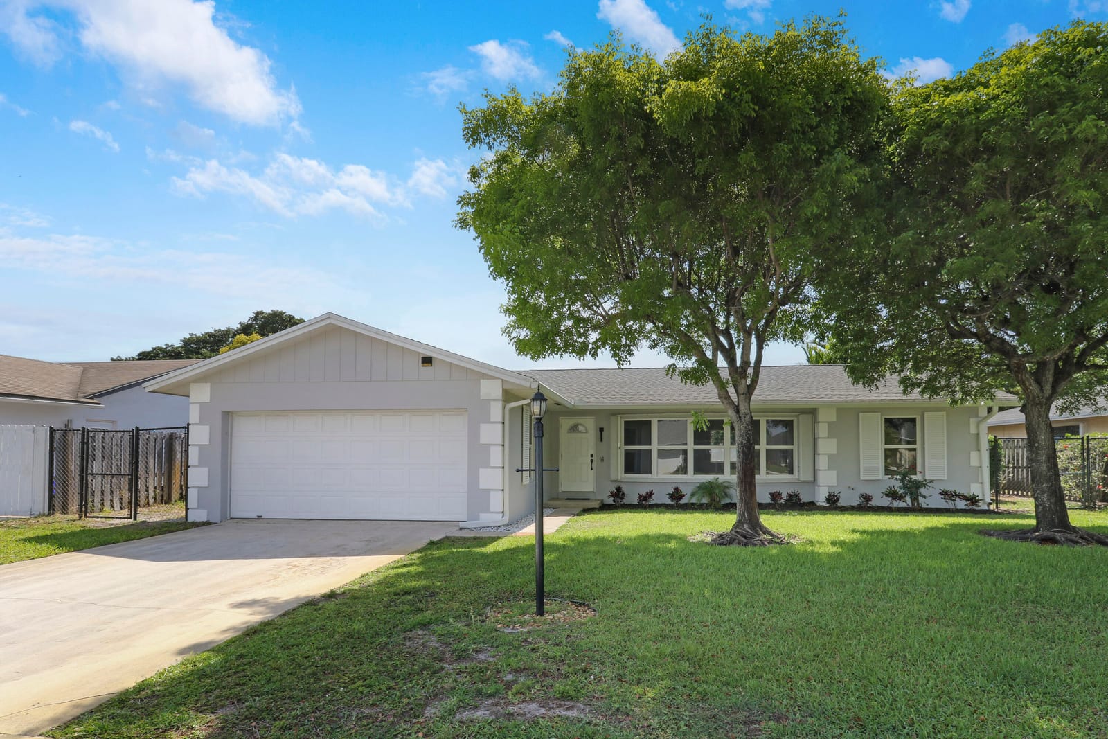 2732 Starwood Circle, West Palm Beach, FL 33406 photo 2
