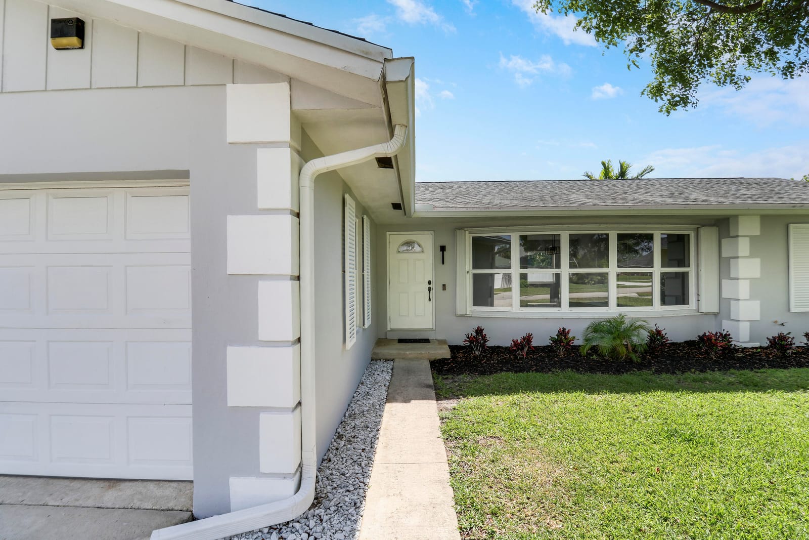 2732 Starwood Circle, West Palm Beach, FL 33406 photo 3