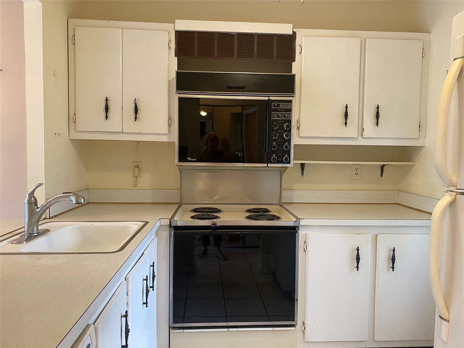 430 SE 2nd Avenue 5, Deerfield Beach, FL 33441 photo 9
