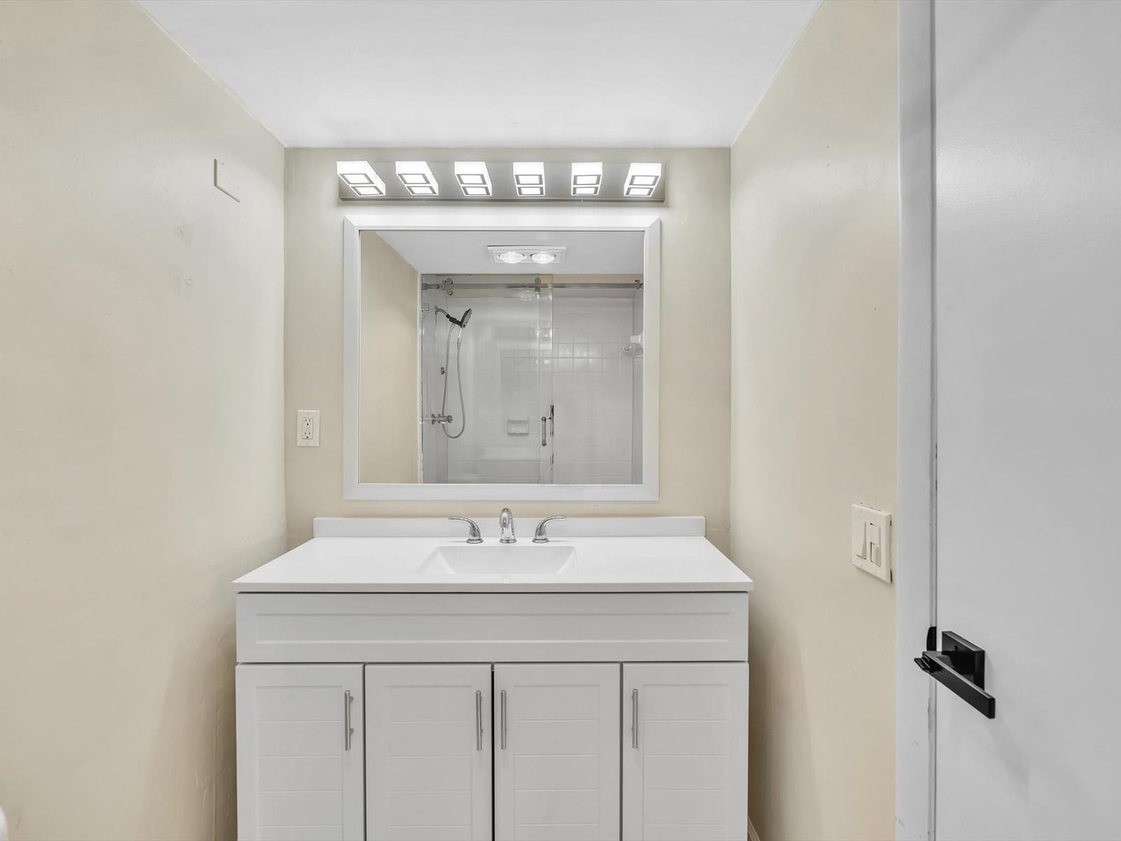 1025 SE 4th Avenue 102, Dania Beach, FL 33004 photo 25