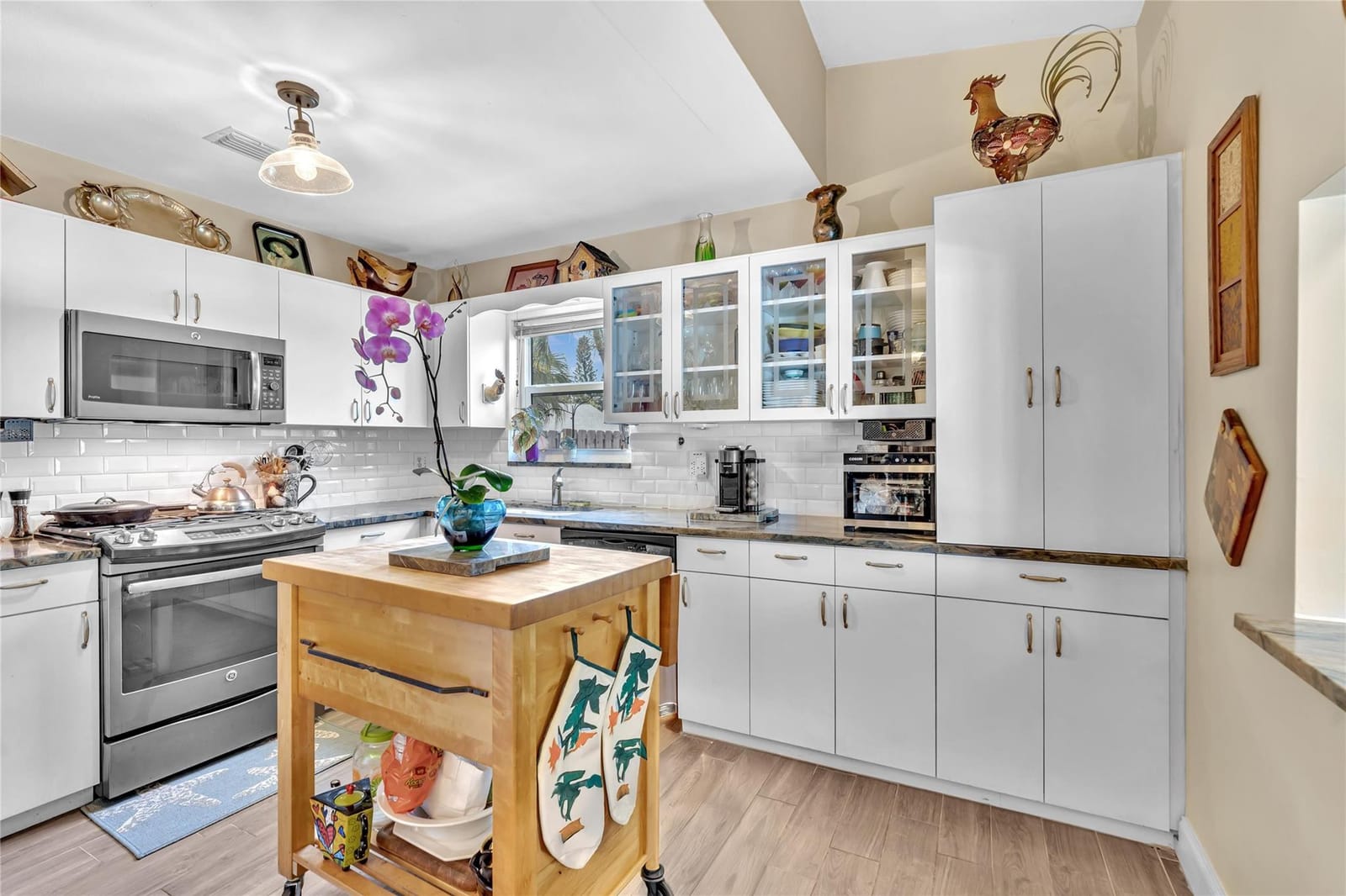 4510 NW 95th Avenue, Sunrise, FL 33351 photo 14