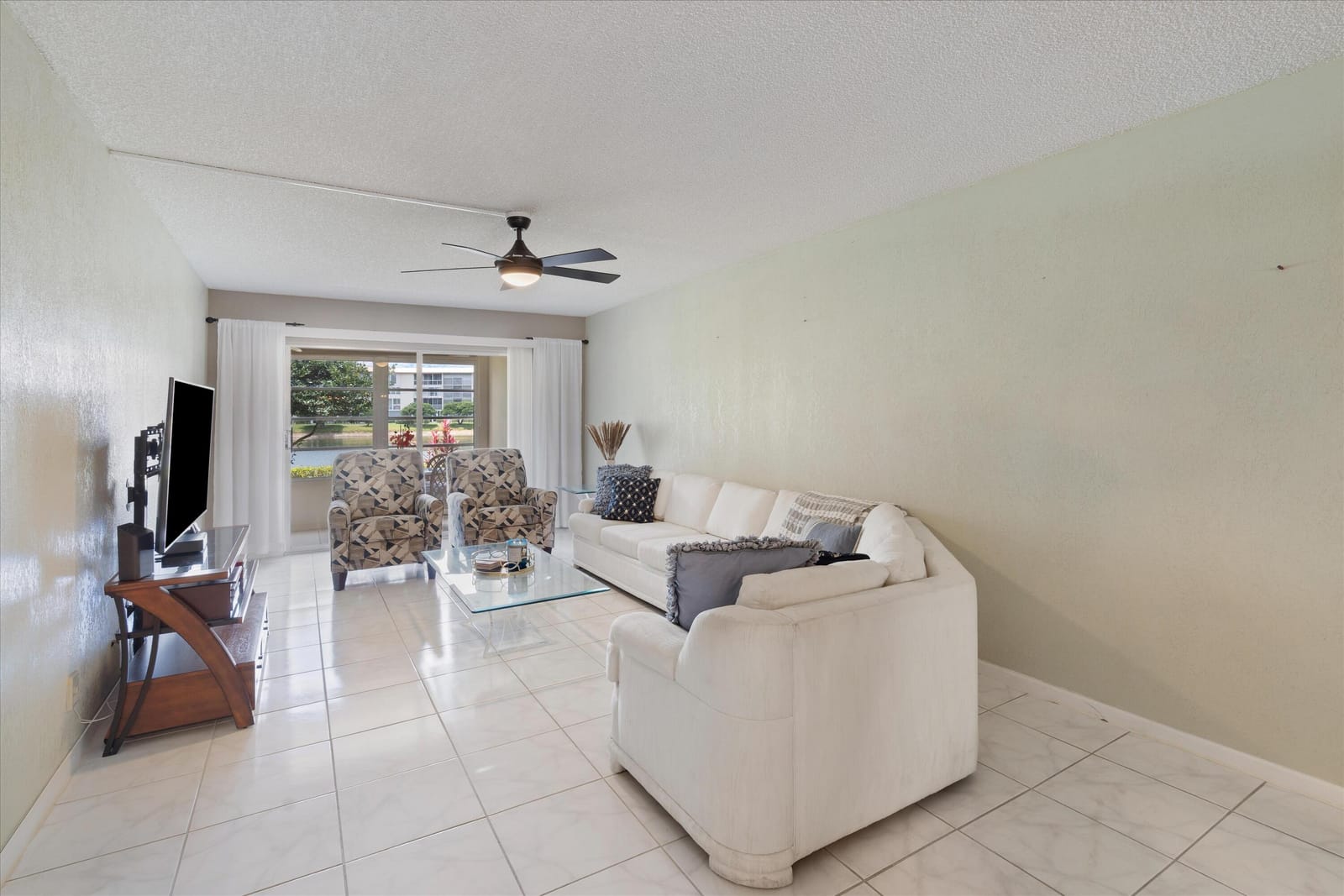 1904 Bermuda Circle A1 — photo 11