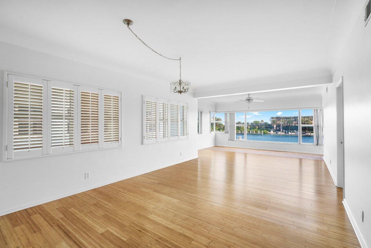 2772 NE 30th Avenue 8c — photo 10