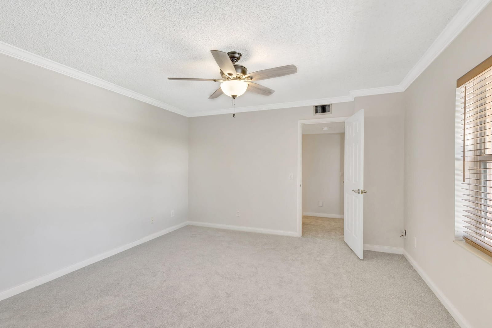 3141 Kingston Court, West Palm Beach, FL 33409 photo 19