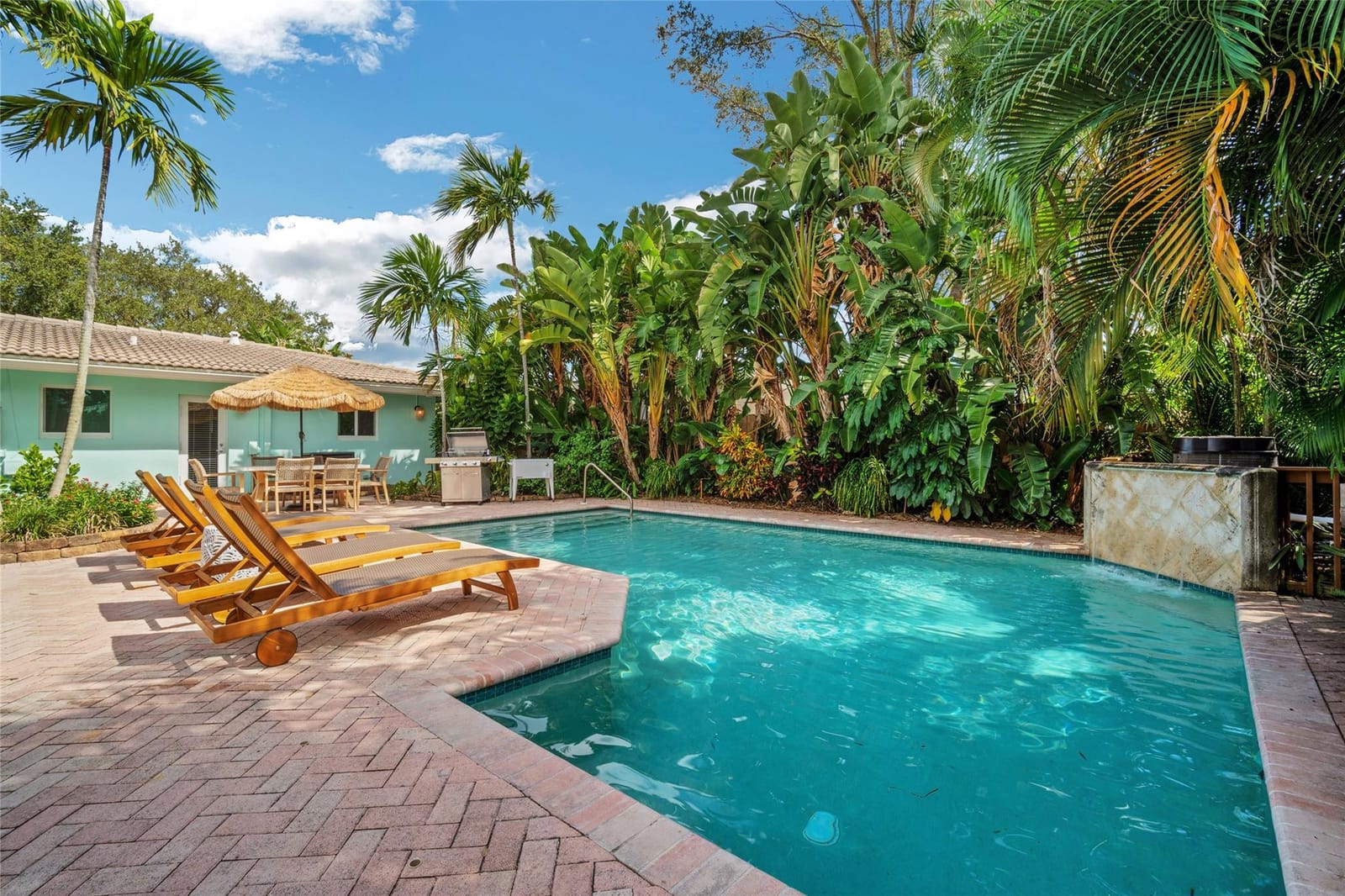 2120 NE 53rd Street, Fort Lauderdale, FL 33308 photo 2