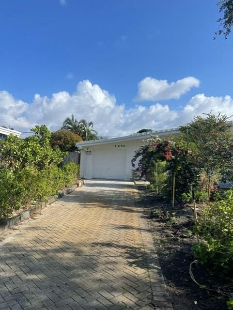 1951 NE 28th Court, sold in Lighthouse Point Estates, Lighthouse Point, FL