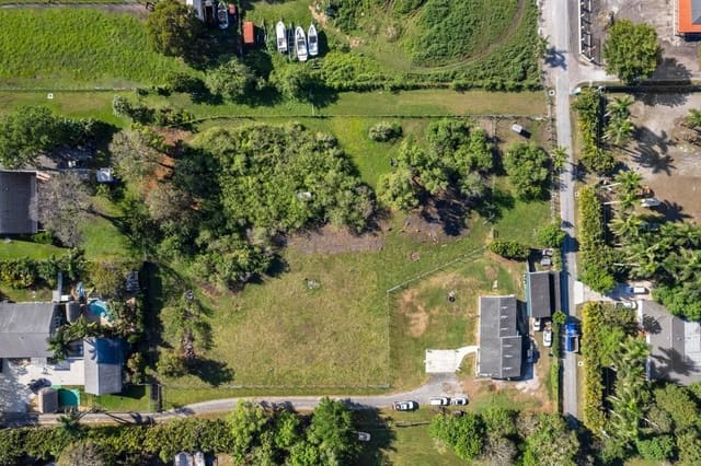 5401 SW 160th Avenue, sold in Chambers Land Co Sub Ne1/, Plantation, FL