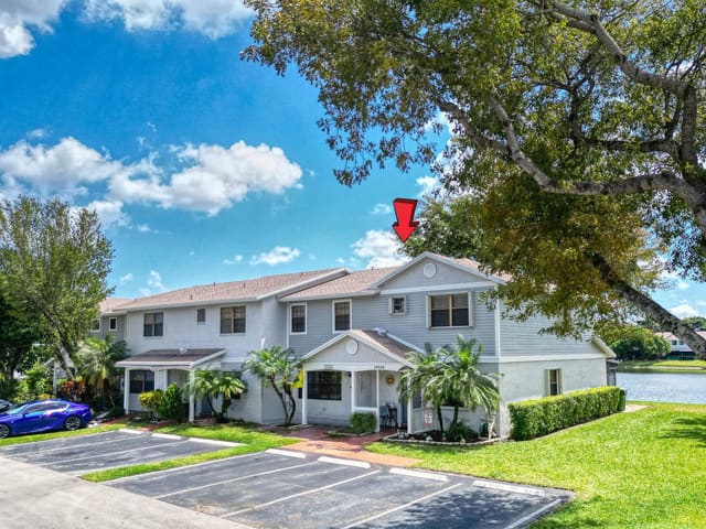 10548 NW 6th Street 10548, sold in Southbridge, Pembroke Pines, FL