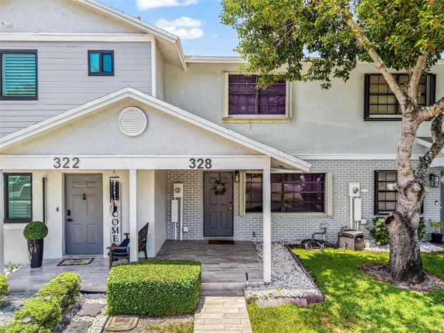 328 NW 103rd Terrace 328, sold in Southbridge, Pembroke Pines, FL