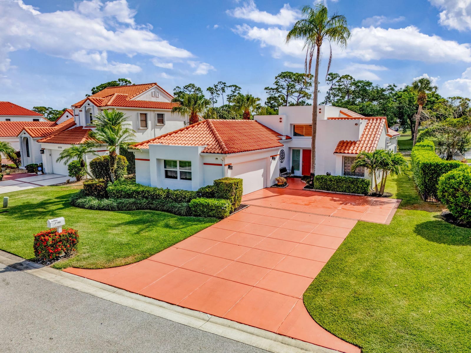 13162 Touchstone Place, Palm Beach Gardens, FL 33418