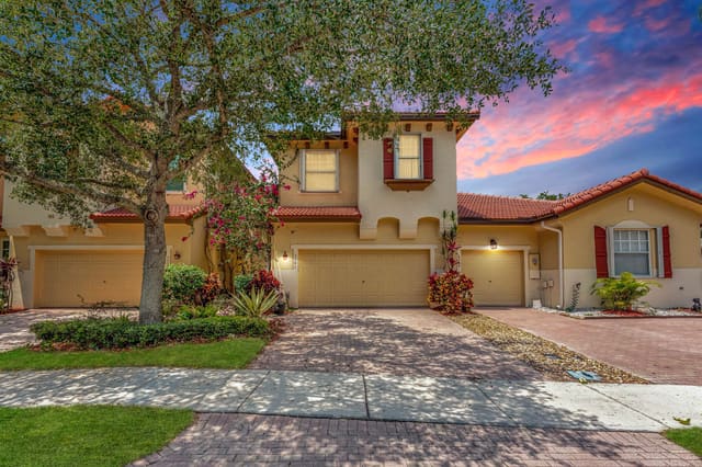 5742 NW 119th Terrace, Coral Springs, FL 33076