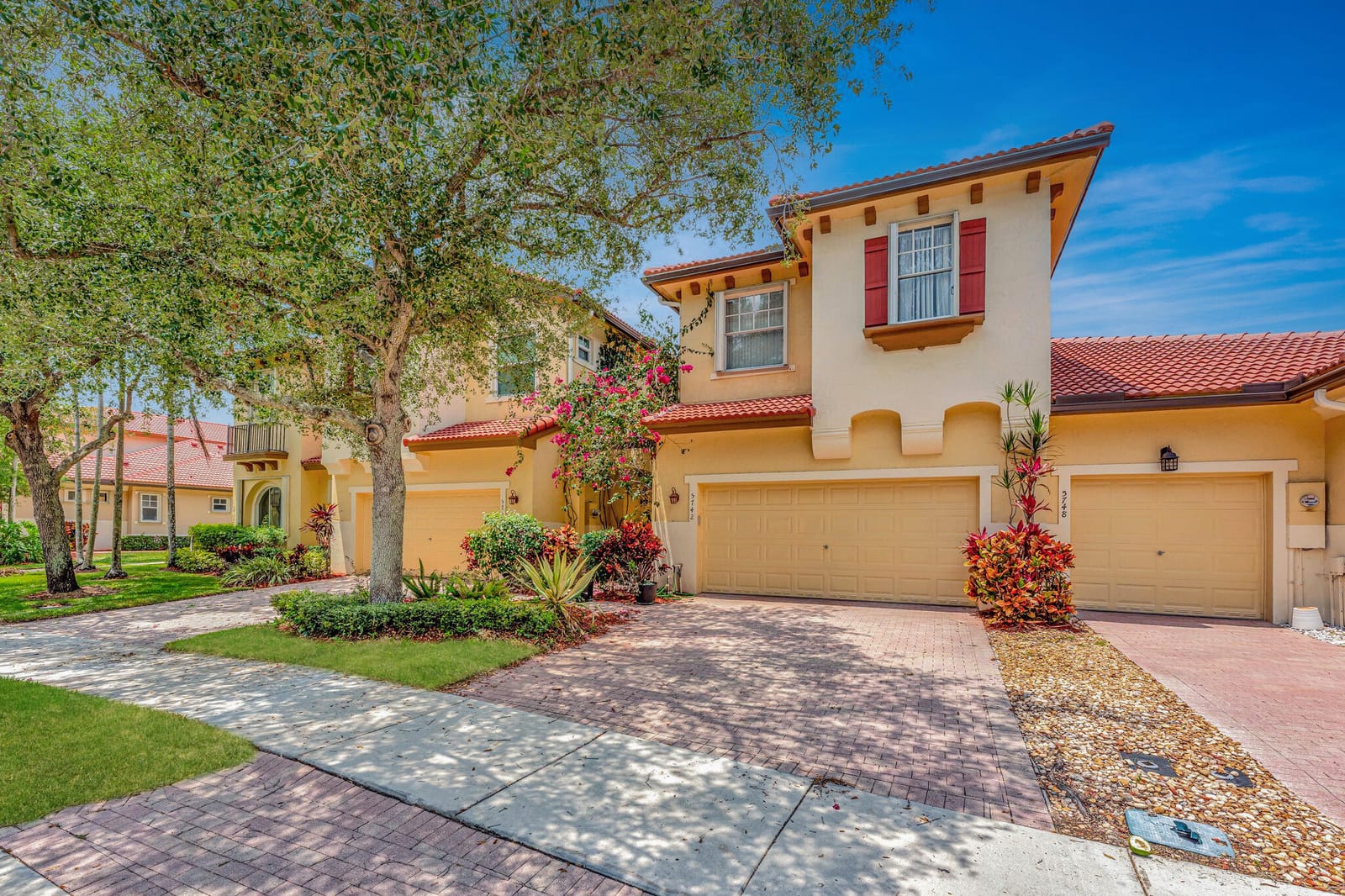 5742 NW 119th Terrace, Coral Springs, FL 33076 photo 2