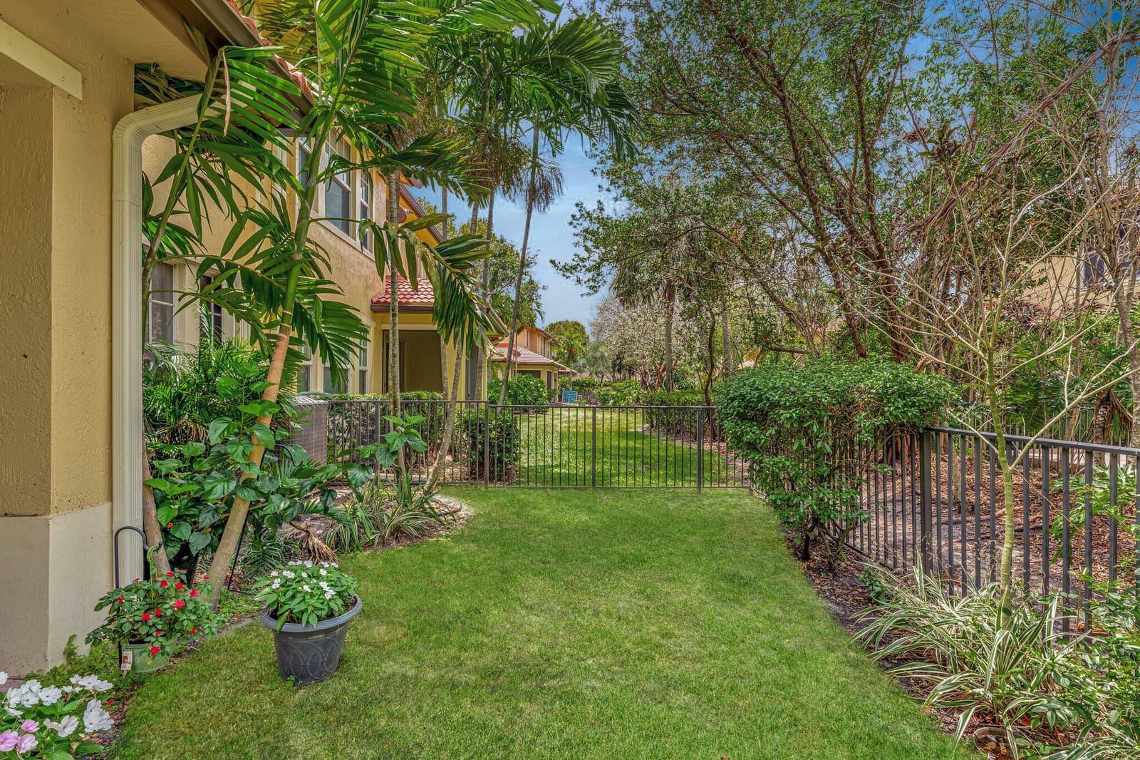 5742 NW 119th Terrace, Coral Springs, FL 33076 photo 4