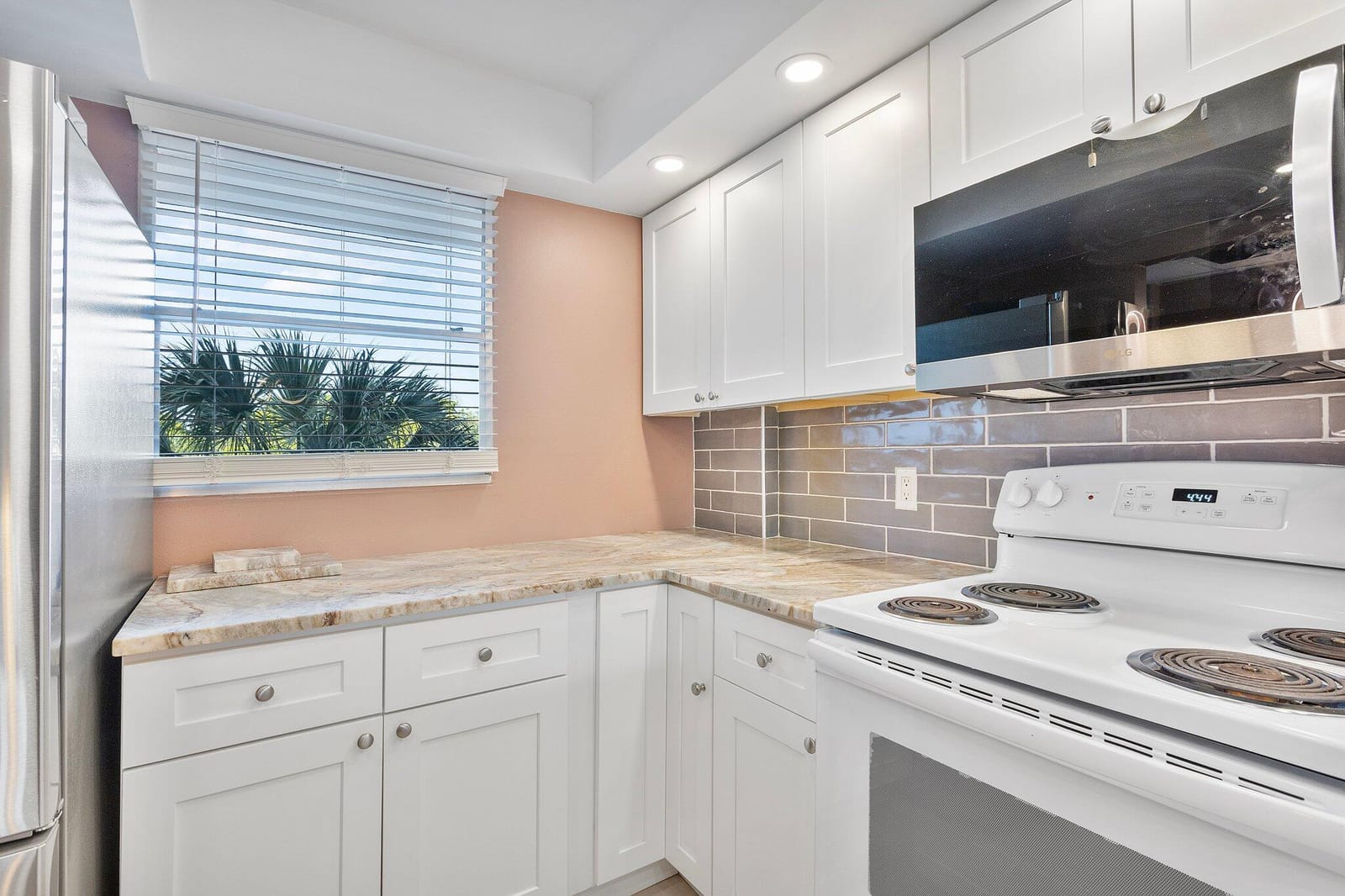 116 Royal Park Drive 3d, Oakland Park, FL 33309 photo 3
