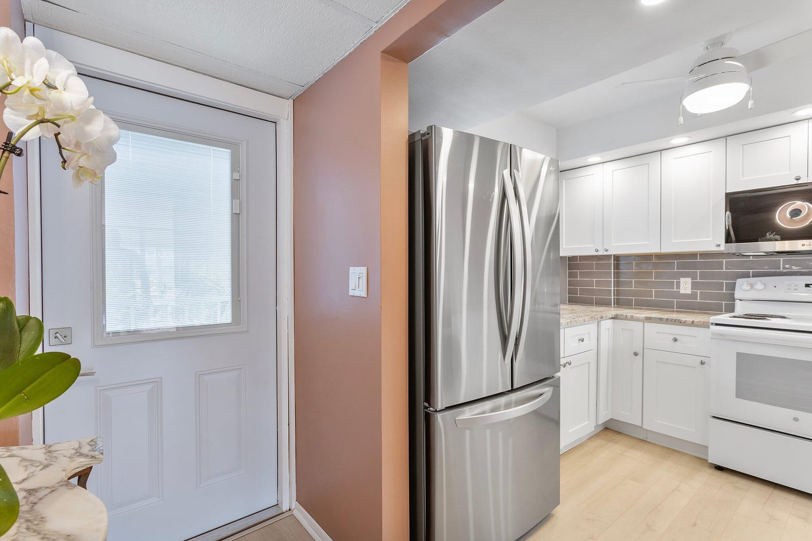 116 Royal Park Drive 3d, Oakland Park, FL 33309 photo 4