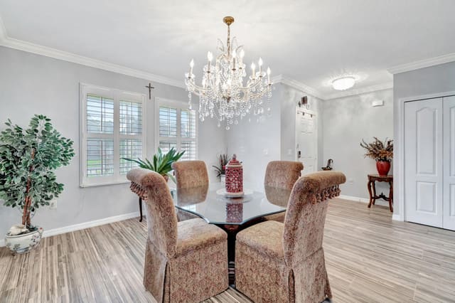 5435 NW Wisk Fern Circle, Port St. Lucie, FL 34986