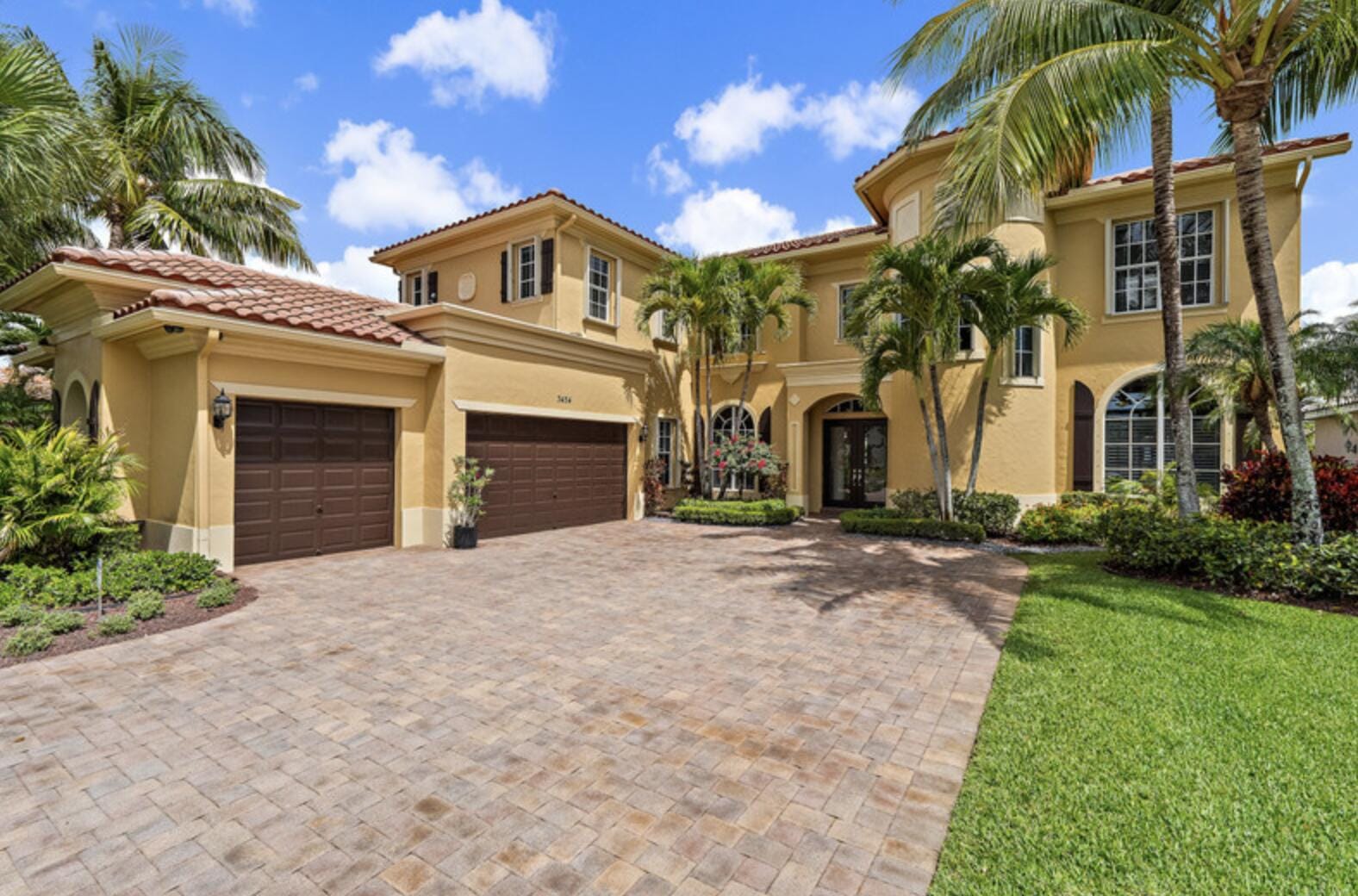 3454 Lago De Talavera, Lake Worth, FL 33467 photo 2