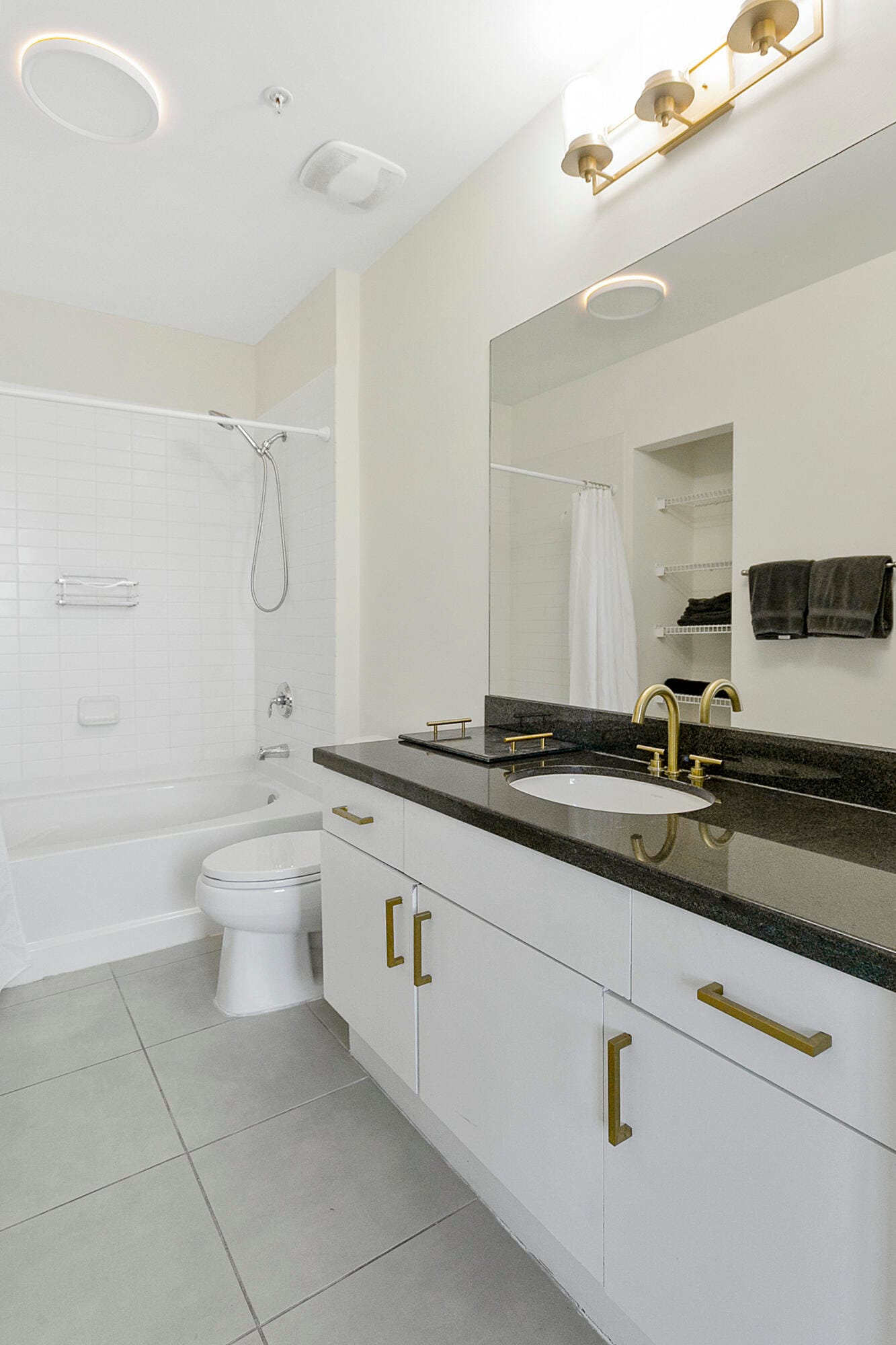 300 S Australian Avenue 1007, West Palm Beach, FL 33401 photo 16