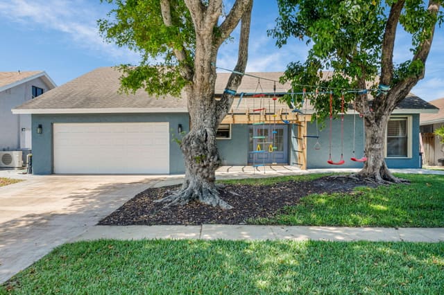 7515 San Mateo Drive E, sold in Montoya Estates Unit 1, Boca Raton, FL