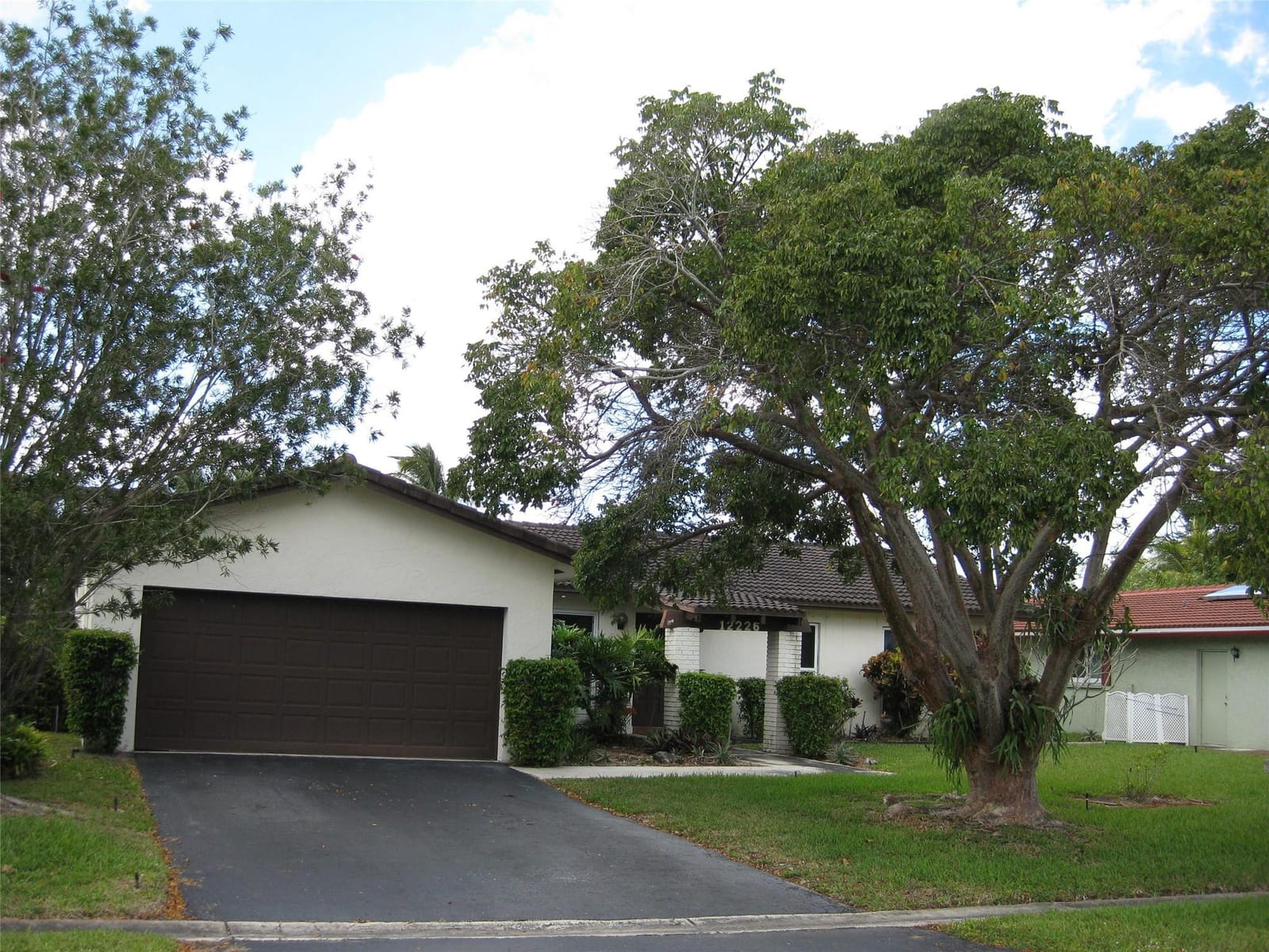 12226 NW 31st Drive, Coral Springs, FL 33065