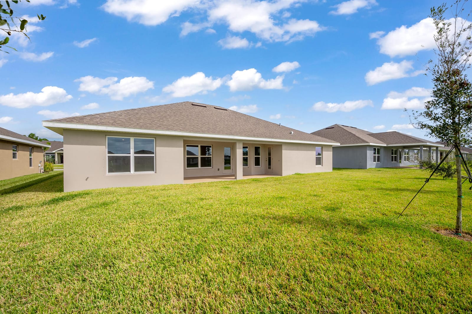 8741 Waterstone Boulevard — photo 3