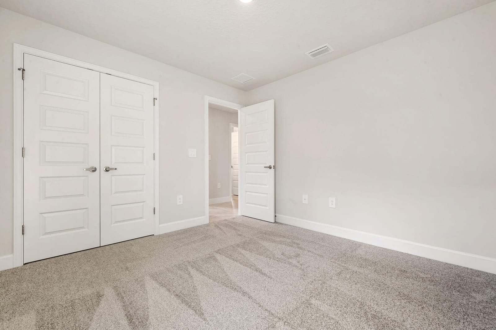 8741 Waterstone Boulevard, Fort Pierce, FL 34951 photo 27