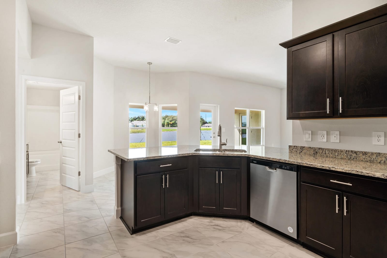 8741 Waterstone Boulevard — photo 8