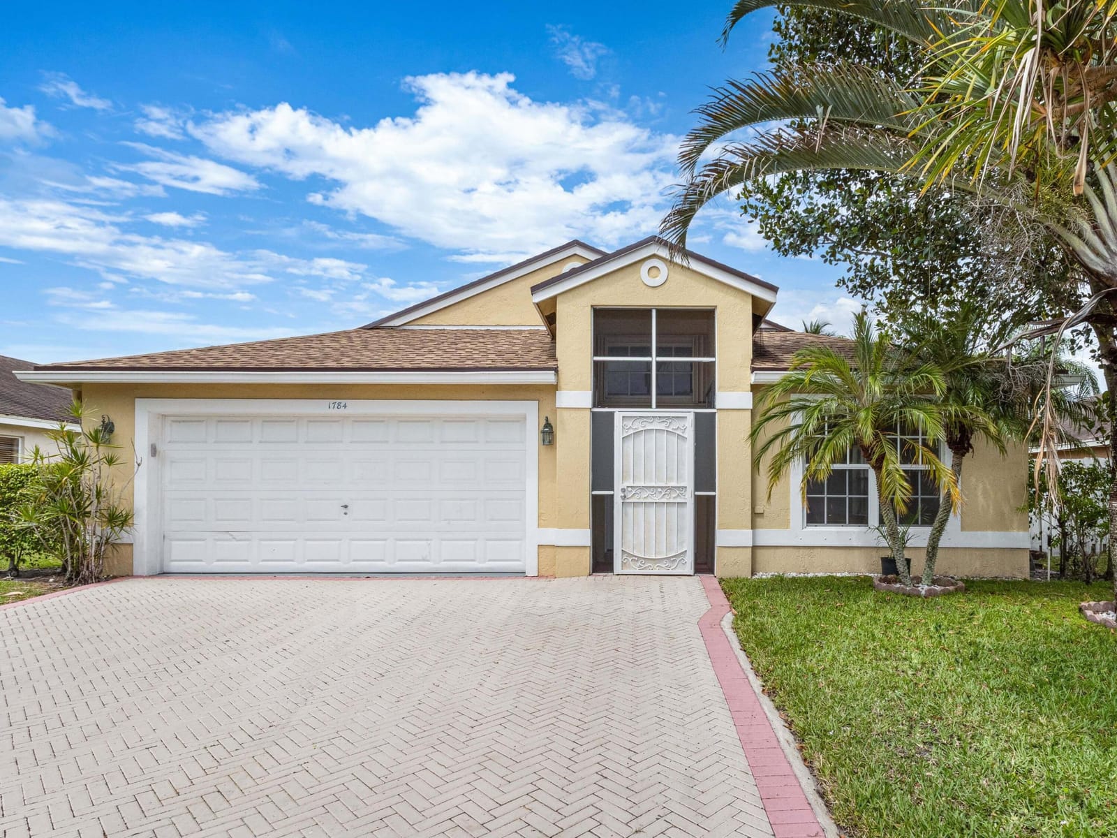 1784 Sawgrass Circle — photo 2