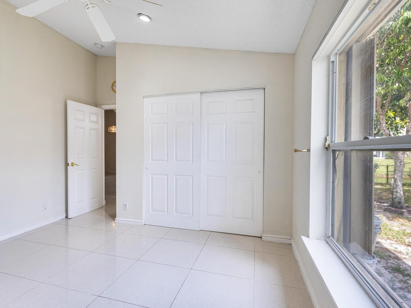 1784 Sawgrass Circle, Greenacres, FL 33413 photo 24
