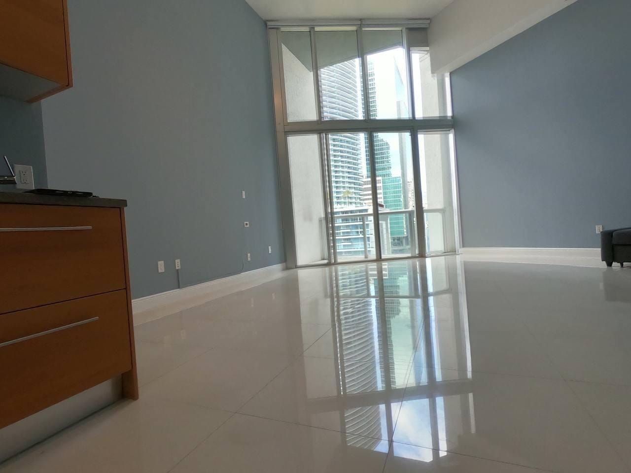 475 Brickell Avenue 1408, Miami, FL 33131 photo 3