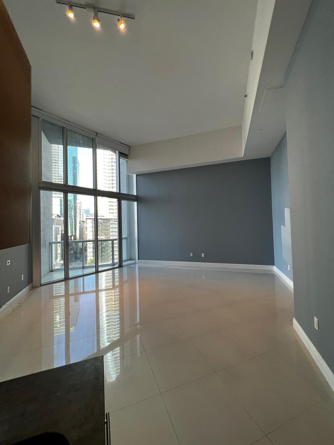 475 Brickell Avenue 1408, Miami, FL 33131 photo 9